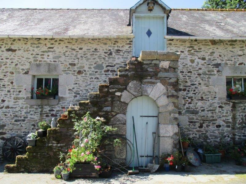Le Petit Chateau Noyal-Pontivy Exteriör bild